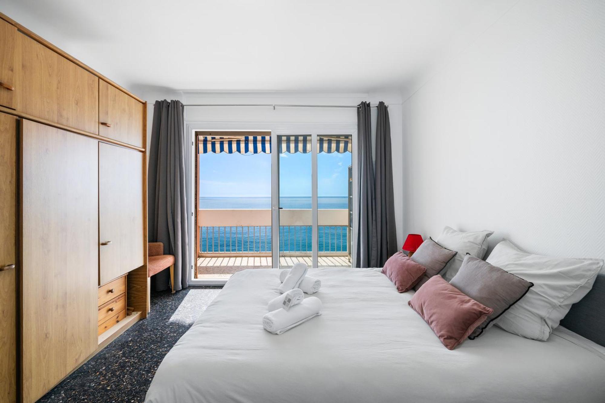 Le Panorama -Vue Exceptionnelle - Dernier Etage - Front De Mer マントン エクステリア 写真